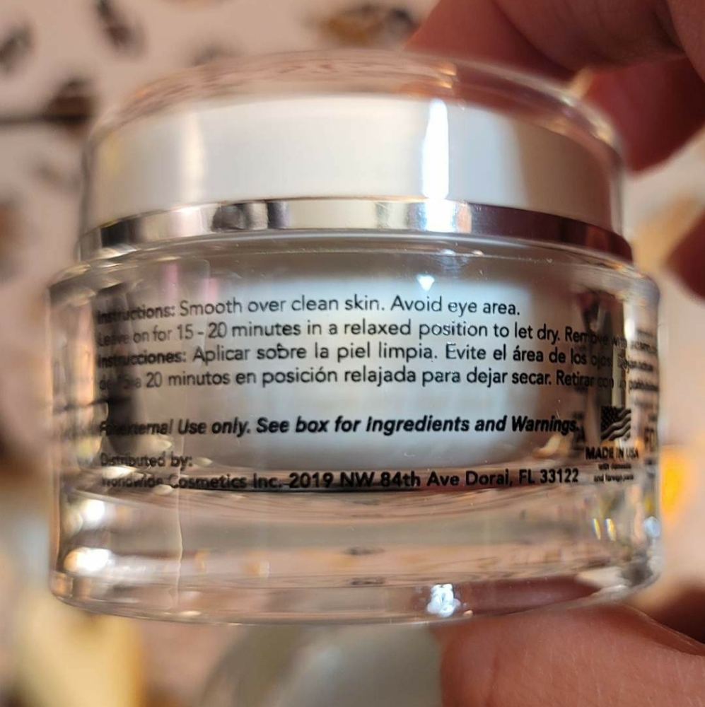 Cleansing Mask - Picture 6 of 10